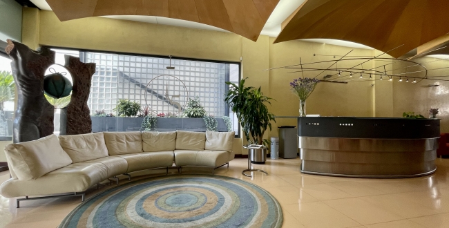 CENTRE NEGOCIS A LA DEVESA