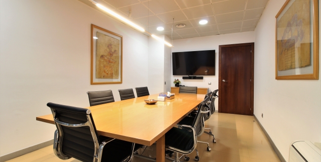 CENTRE NEGOCIS A LA DEVESA