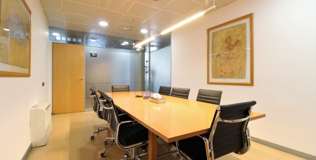 CENTRE NEGOCIS A LA DEVESA