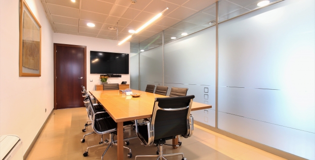 CENTRE NEGOCIS A LA DEVESA