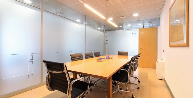 CENTRE NEGOCIS A LA DEVESA