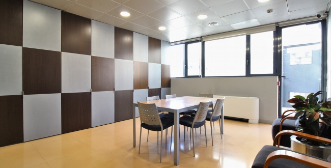 CENTRE NEGOCIS A LA DEVESA