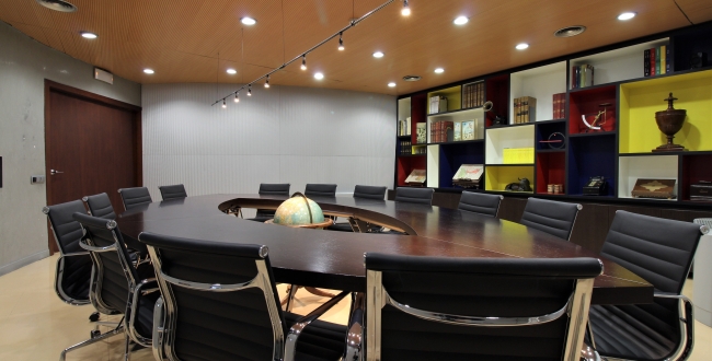 CENTRE NEGOCIS A LA DEVESA