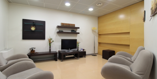 CENTRE NEGOCIS A LA DEVESA