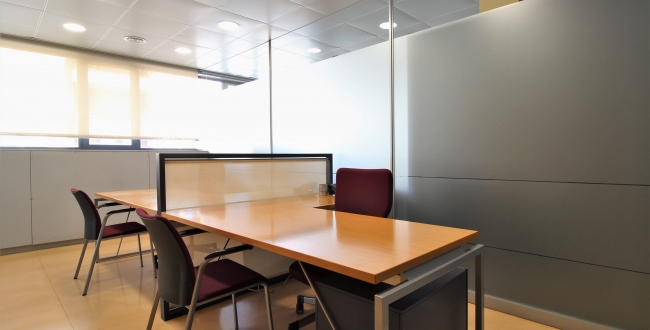 CENTRE NEGOCIS A LA DEVESA