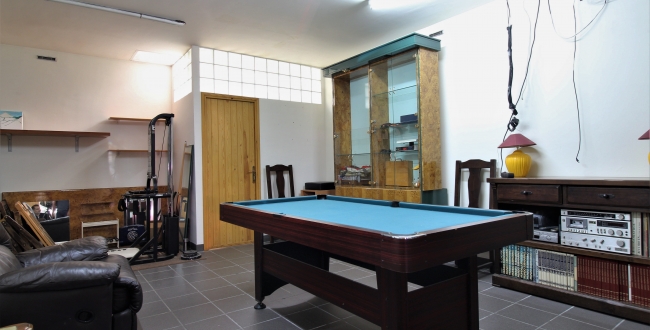 CASA UNIFAMILIAR AMB HABITATGE EN UNA SOLA PLANTA, PRIVACITAT I VISTES A LA ZONA DE PALAU - GIRONA