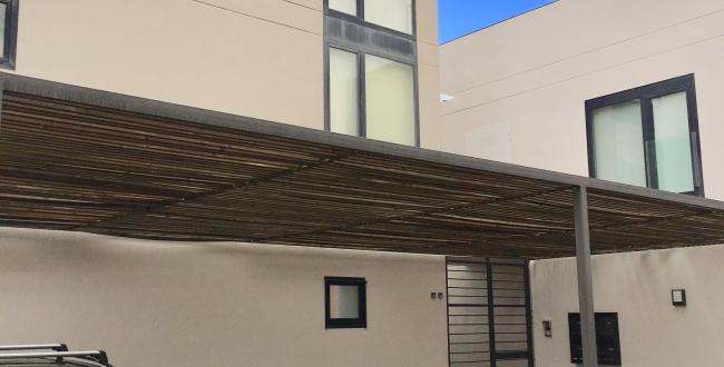 FANTÀSTIC PIS MOBLAT AMB ACABATS D'ALTA QUALITAT D'1 HABITACIÓ I JARDÍ PRIVAT AL BARRI VELL DE GIRONA