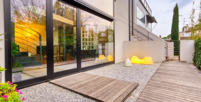 FANTÀSTIC PIS MOBLAT AMB ACABATS D'ALTA QUALITAT D'1 HABITACIÓ I JARDÍ PRIVAT AL BARRI VELL DE GIRONA