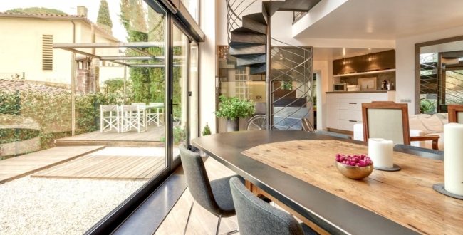 FANTÀSTIC PIS MOBLAT AMB ACABATS D'ALTA QUALITAT D'1 HABITACIÓ I JARDÍ PRIVAT AL BARRI VELL DE GIRONA