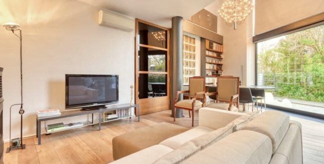 FANTÀSTIC PIS MOBLAT AMB ACABATS D'ALTA QUALITAT D'1 HABITACIÓ I JARDÍ PRIVAT AL BARRI VELL DE GIRONA