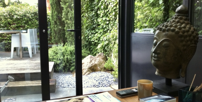 FANTÀSTIC PIS MOBLAT AMB ACABATS D'ALTA QUALITAT D'1 HABITACIÓ I JARDÍ PRIVAT AL BARRI VELL DE GIRONA