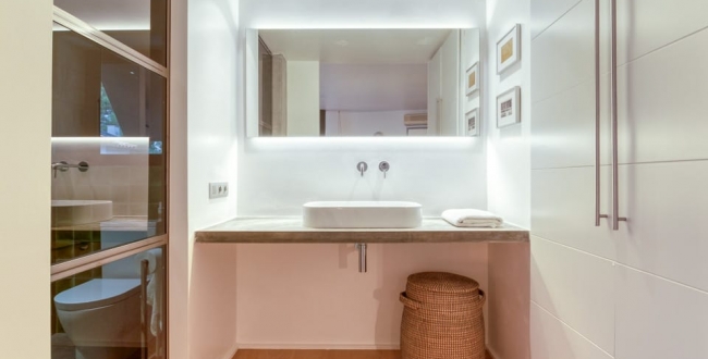 FANTÀSTIC PIS MOBLAT AMB ACABATS D'ALTA QUALITAT D'1 HABITACIÓ I JARDÍ PRIVAT AL BARRI VELL DE GIRONA