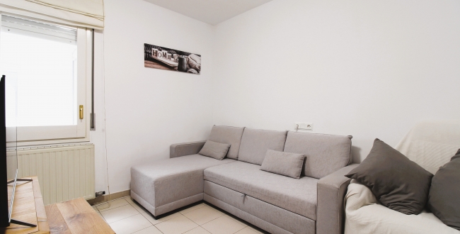 APPARTEMENT AVEC 4 CHAMBRES ET STOCKAGE INCLUS DANS UNE ZONE PIÉTONNE DANS LE QUARTIER DEVESA À GIRONA