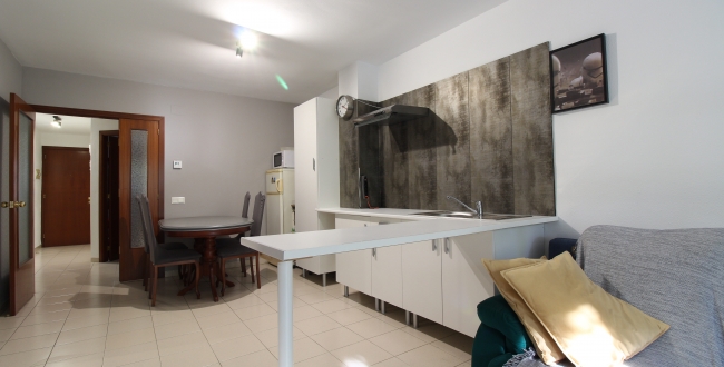 APPARTEMENT AVEC 4 CHAMBRES ET STOCKAGE INCLUS DANS UNE ZONE PIÉTONNE DANS LE QUARTIER DEVESA À GIRONA
