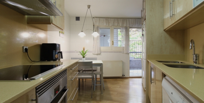 APPARTEMENT AVEC 4 CHAMBRES ET STOCKAGE INCLUS DANS UNE ZONE PIÉTONNE DANS LE QUARTIER DEVESA À GIRONA