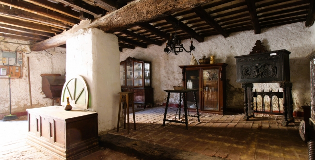 FANTÀSTICA MASIA DEL SEGLE XVI-XVIII PER REHABILITAR A LA CELLERA DE TER