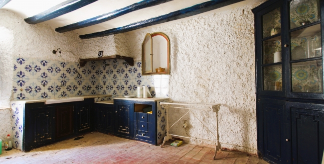 FANTÀSTICA MASIA DEL SEGLE XVI-XVIII PER REHABILITAR A LA CELLERA DE TER