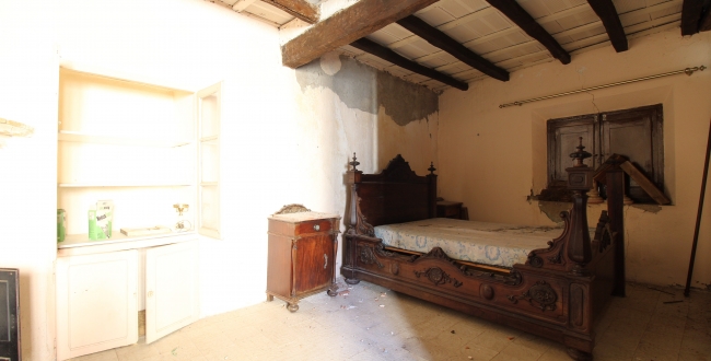 FANTÀSTICA MASIA DEL SEGLE XVI-XVIII PER REHABILITAR A LA CELLERA DE TER