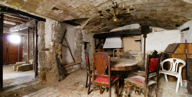 FANTÀSTICA MASIA DEL SEGLE XVI-XVIII PER REHABILITAR A LA CELLERA DE TER