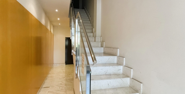 PIS DE 3 HABITACIONS AMB TERRASSA DE 70M2 A SANTA EUGÈNIA - GIRONA