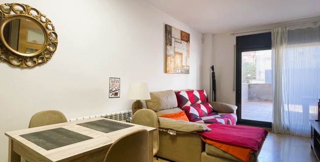 PIS DE 3 HABITACIONS AMB TERRASSA DE 70M2 A SANTA EUGÈNIA - GIRONA