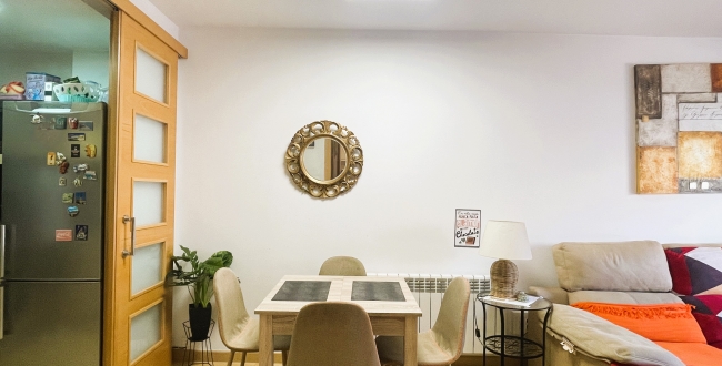 PIS DE 3 HABITACIONS AMB TERRASSA DE 70M2 A SANTA EUGÈNIA - GIRONA