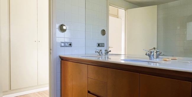 CASA UNIFAMILIAR D'OBRA VISTA REFORMADA AMB PISCINA