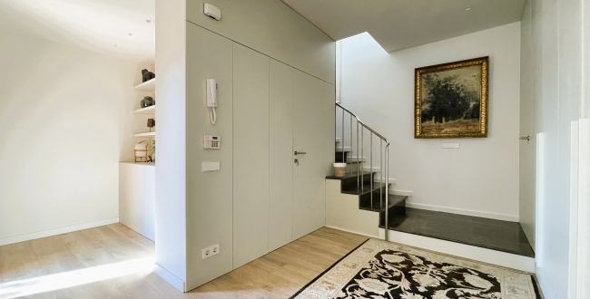 CASA UNIFAMILIAR D'OBRA VISTA REFORMADA AMB PISCINA