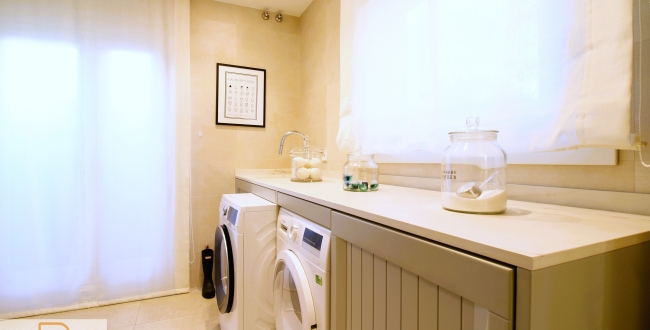 CASA UNIFAMILIAR D'OBRA VISTA REFORMADA AMB PISCINA