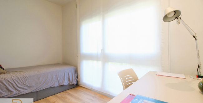 CASA UNIFAMILIAR D'OBRA VISTA REFORMADA AMB PISCINA