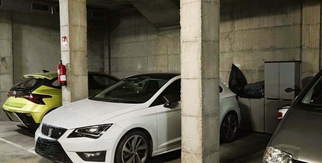 PIS DE 3 HABITACIONS I PÀRQUING INCLÒS A FONTAJAU