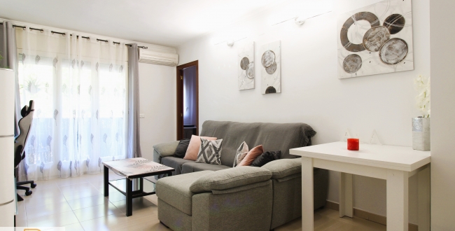 PIS DE 3 HABITACIONS I PÀRQUING INCLÒS A FONTAJAU