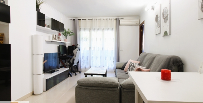 PIS DE 3 HABITACIONS I PÀRQUING INCLÒS A FONTAJAU