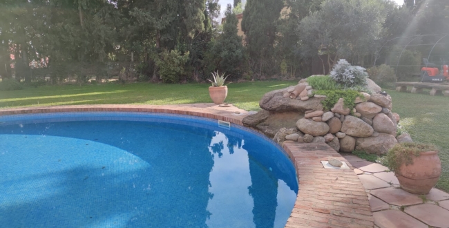 MASIA ORIGINÀRIA DEL SEGLE XIV - XV EN PERFECTE ESTAT DE CONSERVACIÓ A VILADAMAT