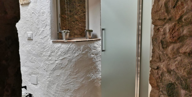 MASIA ORIGINÀRIA DEL SEGLE XIV - XV EN PERFECTE ESTAT DE CONSERVACIÓ A VILADAMAT