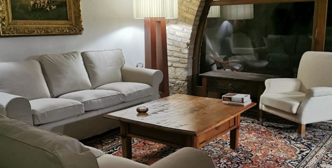 MASIA ORIGINÀRIA DEL SEGLE XIV - XV EN PERFECTE ESTAT DE CONSERVACIÓ A VILADAMAT