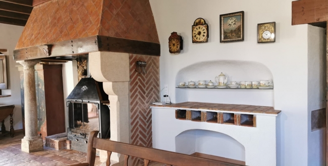 MASIA ORIGINÀRIA DEL SEGLE XIV - XV EN PERFECTE ESTAT DE CONSERVACIÓ A VILADAMAT