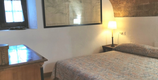 MASIA ORIGINÀRIA DEL SEGLE XIV - XV EN PERFECTE ESTAT DE CONSERVACIÓ A VILADAMAT