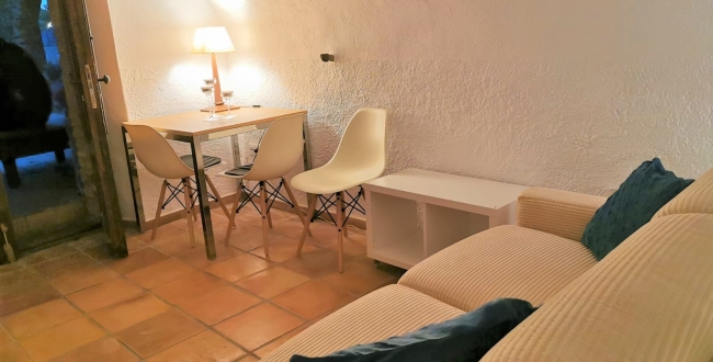 MASIA ORIGINÀRIA DEL SEGLE XIV - XV EN PERFECTE ESTAT DE CONSERVACIÓ A VILADAMAT