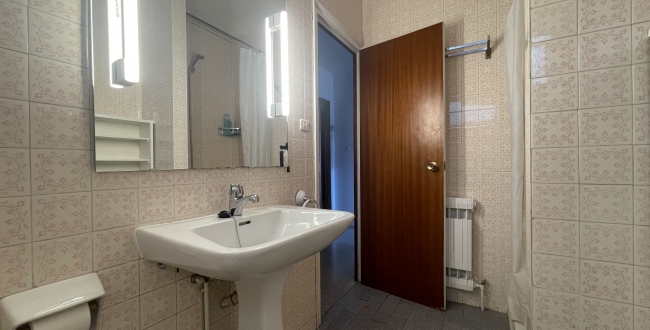 ÀTIC DE GRANS DIMENSIONS I AMB TERRASSES A L'EIXAMPLE NORD GIRONA