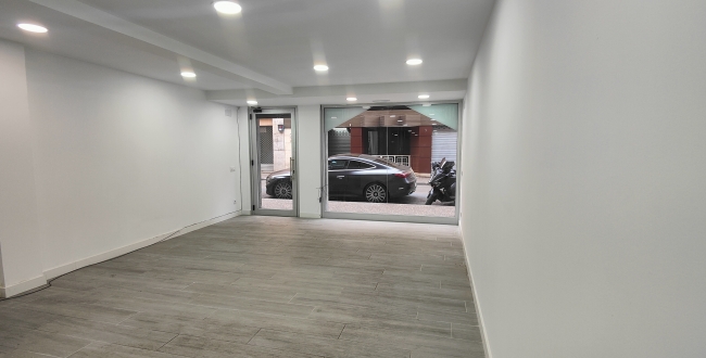LOCAL COMERCIAL REFORMAT EN VENDA A ST. NARCIS - GIRONA