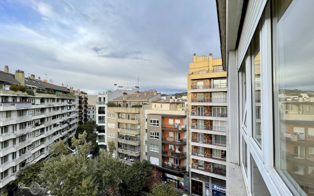 LLOGUER D'OFICINA CÈNTRICA A EIXAMPLE NORD GIRONA
