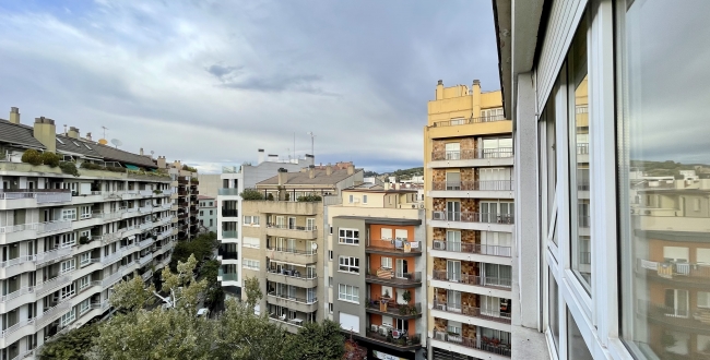 LLOGUER D'OFICINA CÈNTRICA A EIXAMPLE NORD GIRONA