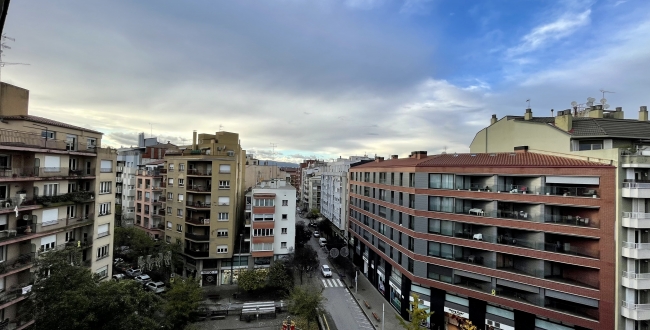 LLOGUER D'OFICINA CÈNTRICA A EIXAMPLE NORD GIRONA
