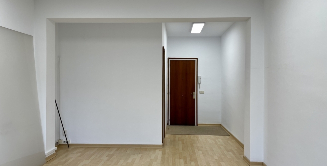 LLOGUER D'OFICINA CÈNTRICA A EIXAMPLE NORD GIRONA