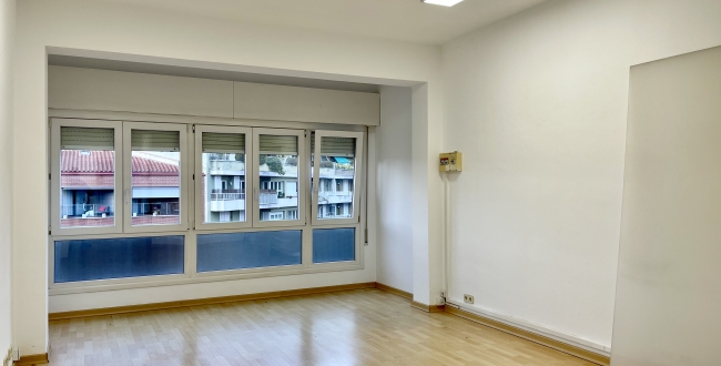 LLOGUER D'OFICINA CÈNTRICA A EIXAMPLE NORD GIRONA