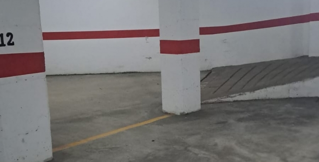 LLOGUER PLAÇA D'APARCAMENT PER A COTXE GRAN (COTXE I MOTO) VOLTANTS ESTACIÓ AVE GIRONA