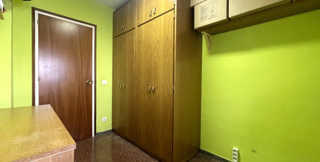 PIS ESPAIÒS DE 4 HABITACIONS AMB PQ I TRASTER A GIRONA