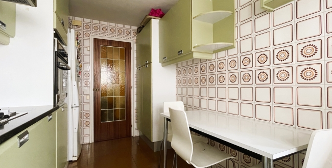 PIS ESPAIÒS DE 4 HABITACIONS AMB PQ I TRASTER A GIRONA