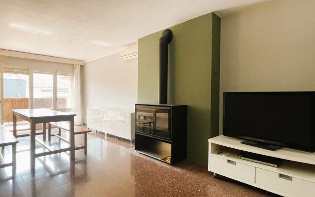 PIS ESPAIÒS DE 4 HABITACIONS AMB PQ I TRASTER A GIRONA